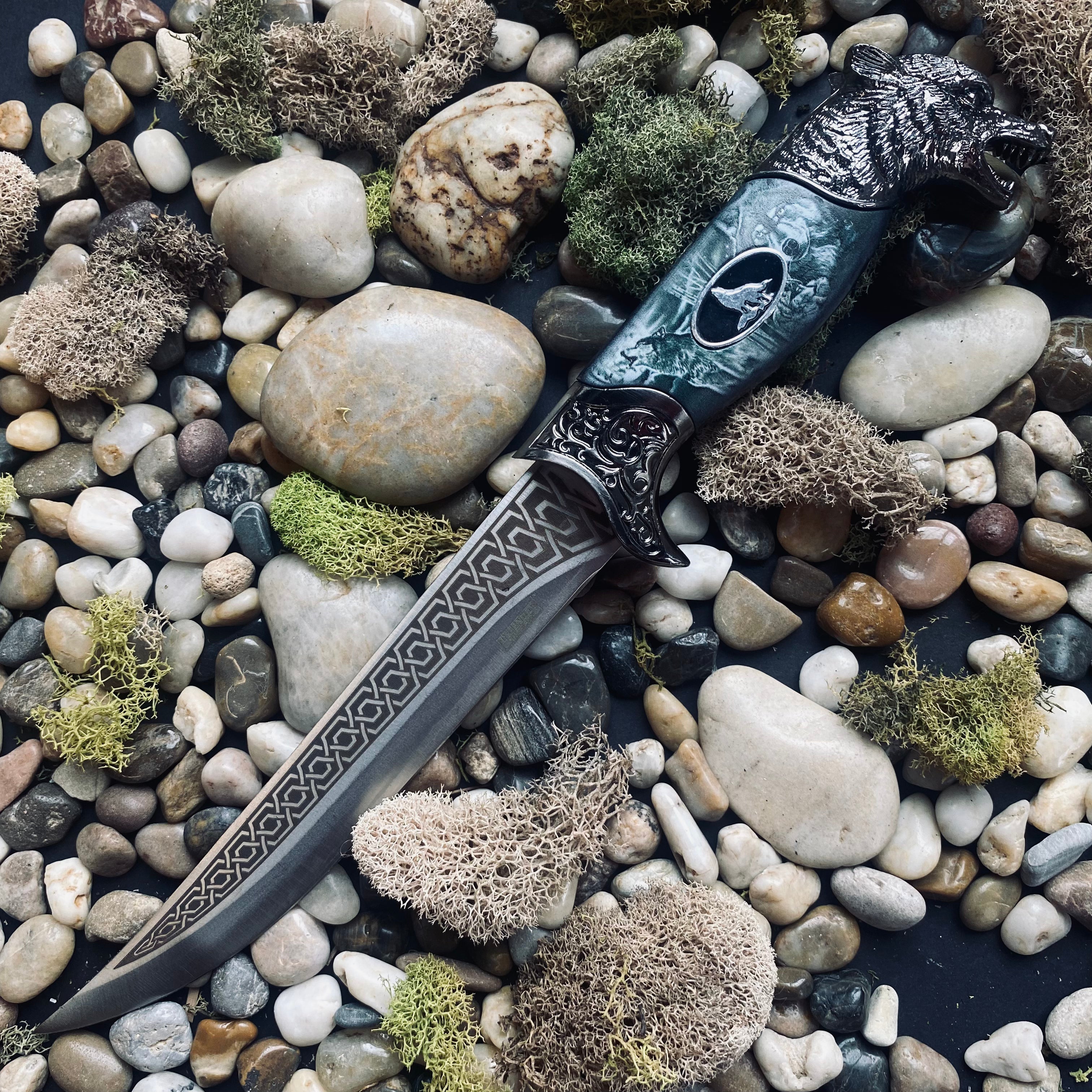 Silver Wolf Athame