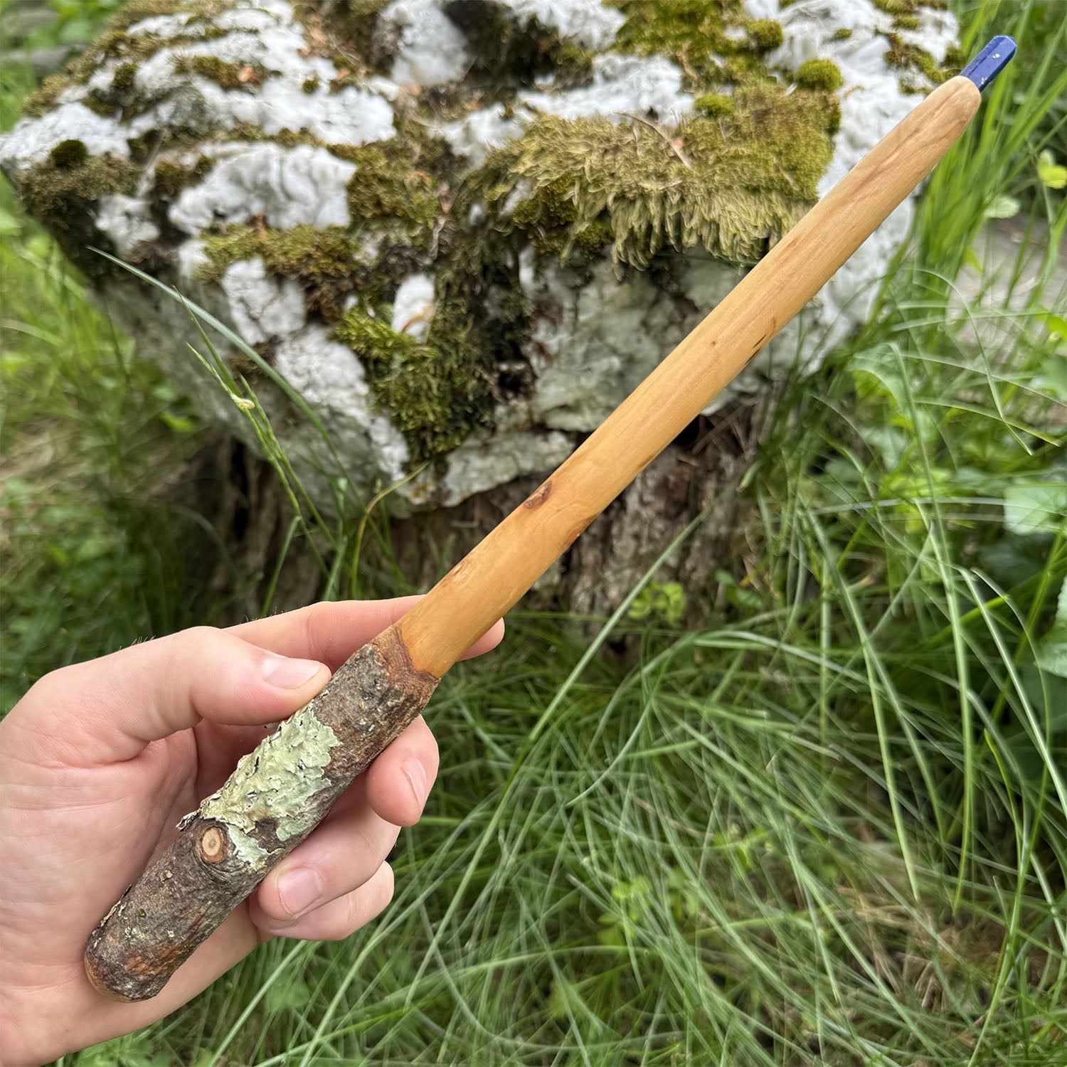 Apple Wand 11 Inch with Lapis Lazuli Point