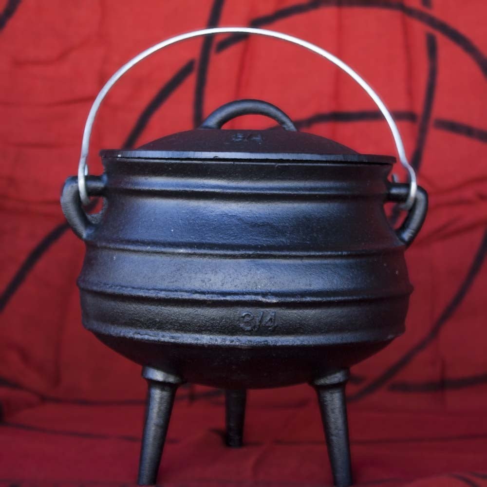 1/4 Cast Iron Caudlron Magic Pot Potjie Pot Crucible Wax Table