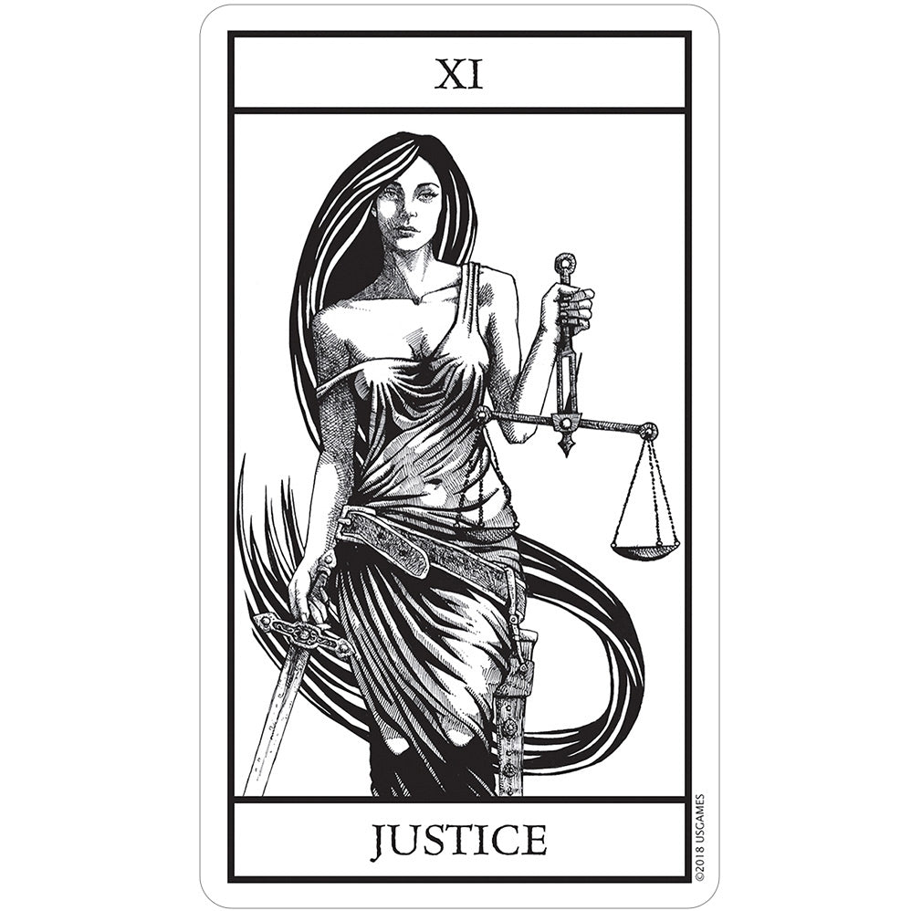 Bianco Nero Tarot Deck - 13 Moons