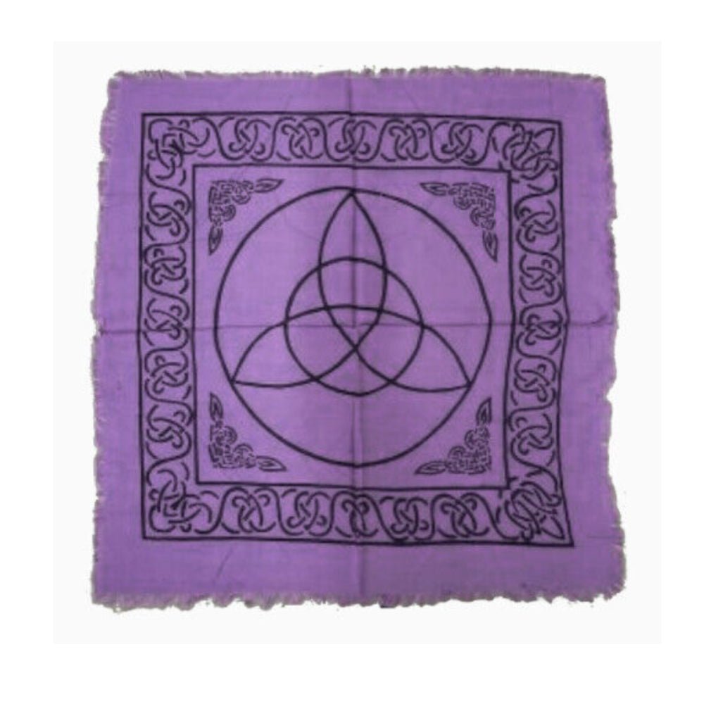 Celtic Triquetra Altar Cloth 18 inch - 13 Moons