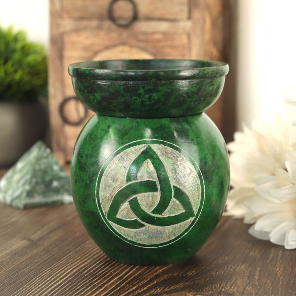 Celtic Triquetra Oil Diffuser and Candle Holder - 13 Moons