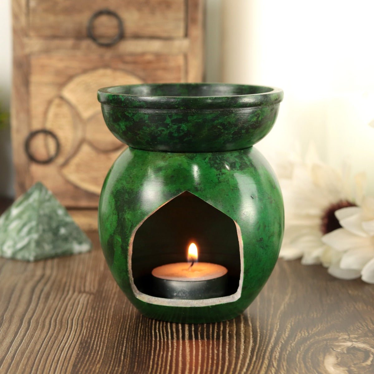 Celtic Triquetra Oil Diffuser and Candle Holder - 13 Moons