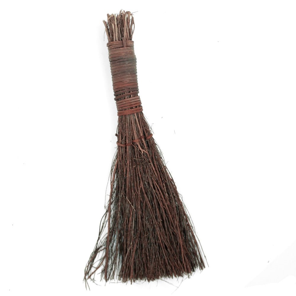 Cinnamon Broom, 12 inch - 13 Moons