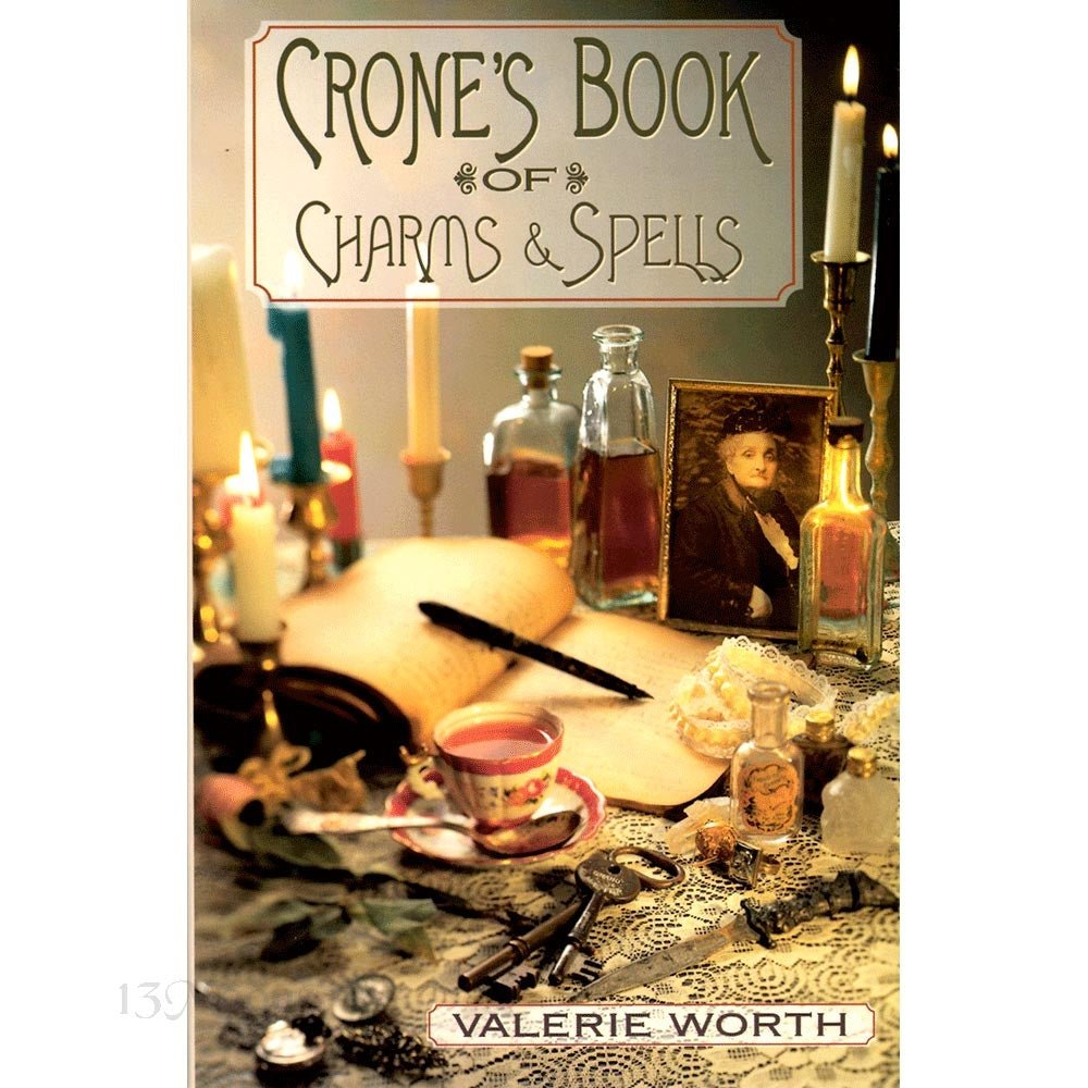 Crones Book of Charms and Spells - 13 Moons