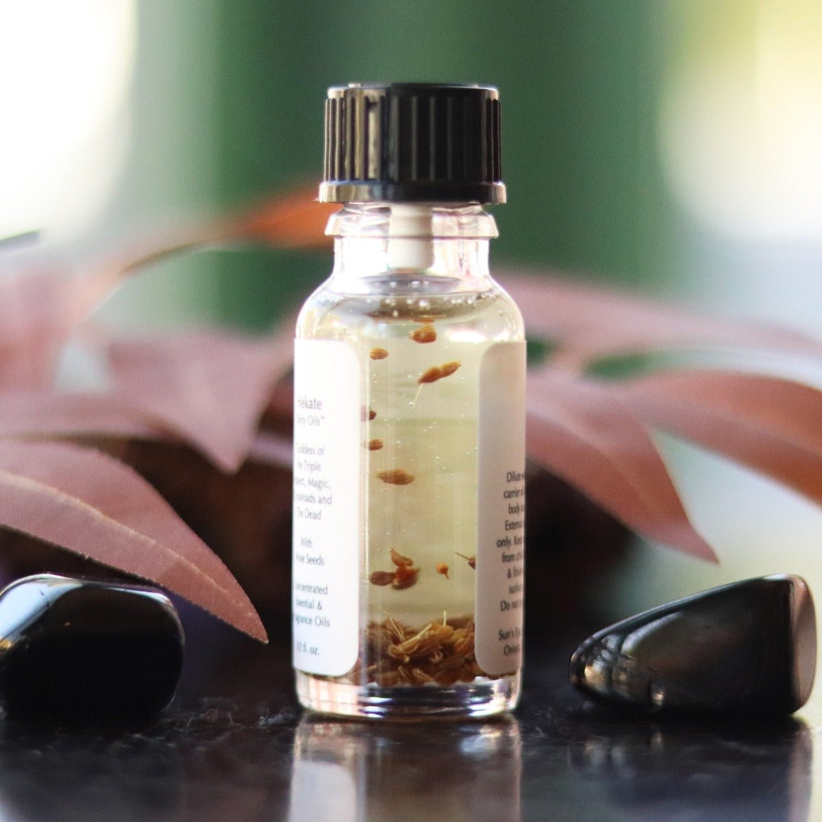Hekate Oil by Suns Eye - 13 Moons