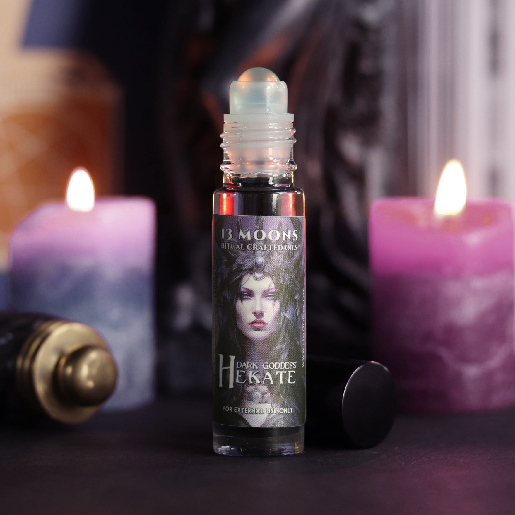 Hekate Ritual Crafted Oil by 13 Moons - 13 Moons