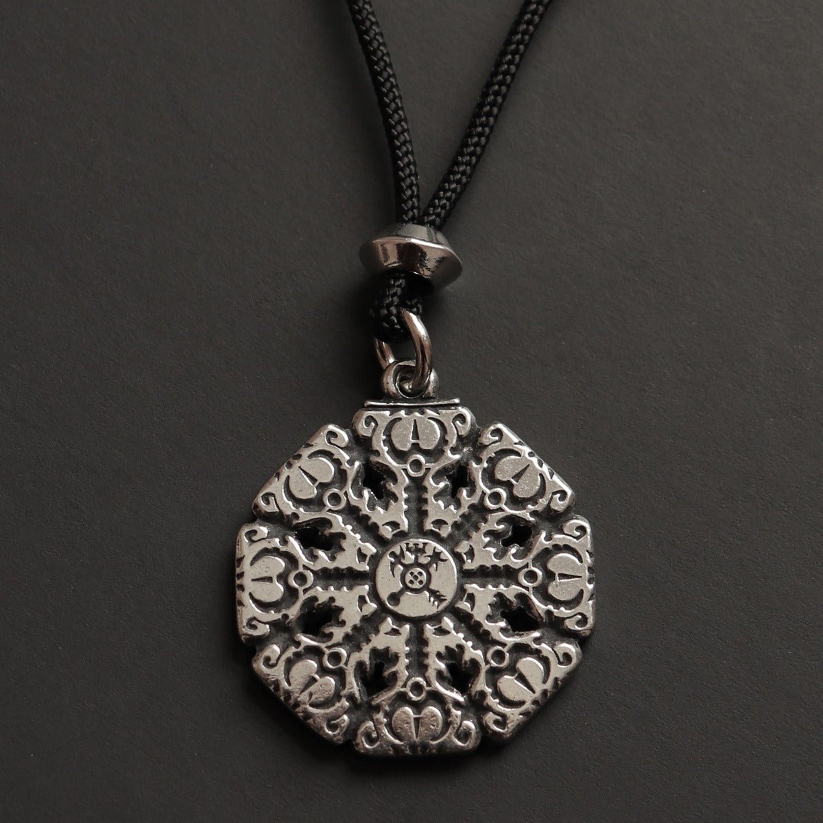 Helm of Awe Amulet - 13 Moons