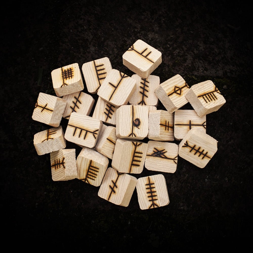 Hemlock Celtic Ogham Set - 13 Moons