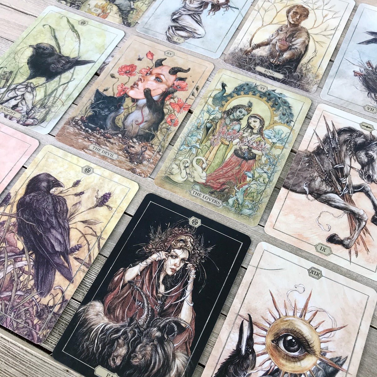 Hush Tarot - 13 Moons