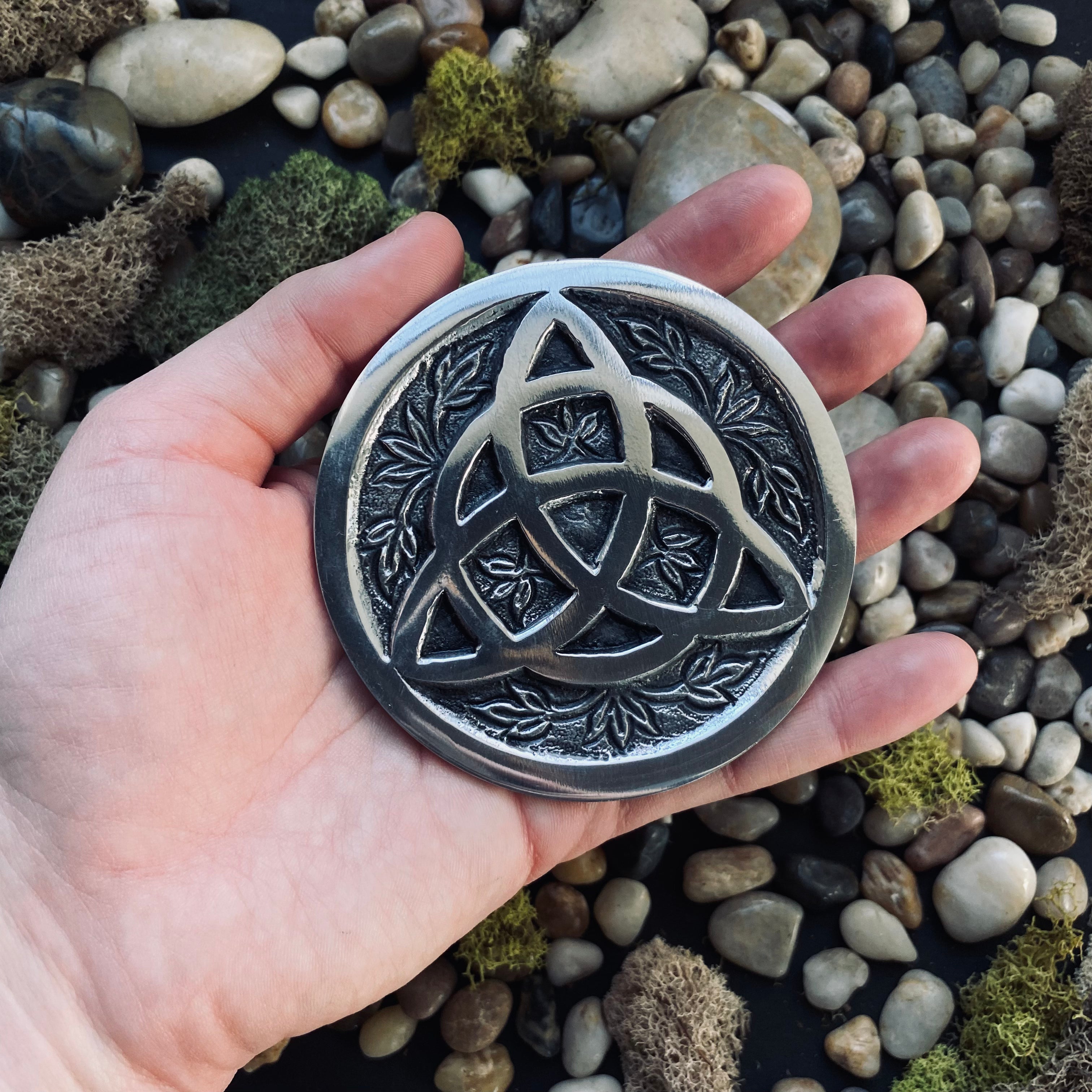 Triquetra Altar Tile, 3 inch 2209 VD Importers