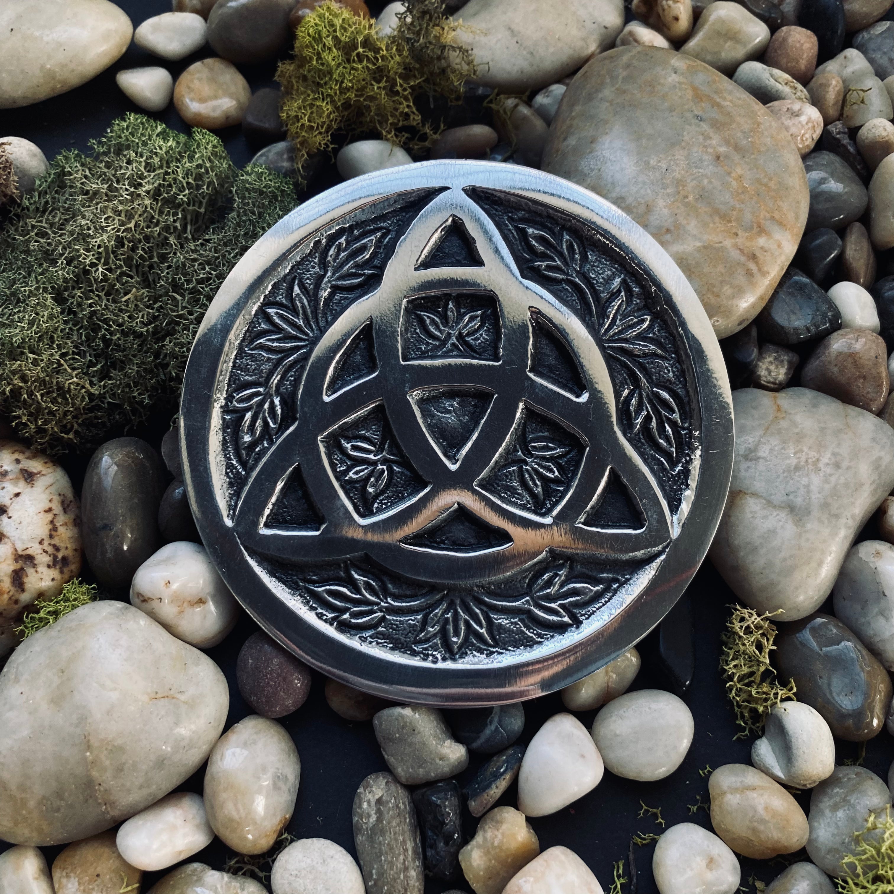Triquetra Altar Tile, 3 inch 2209 VD Importers