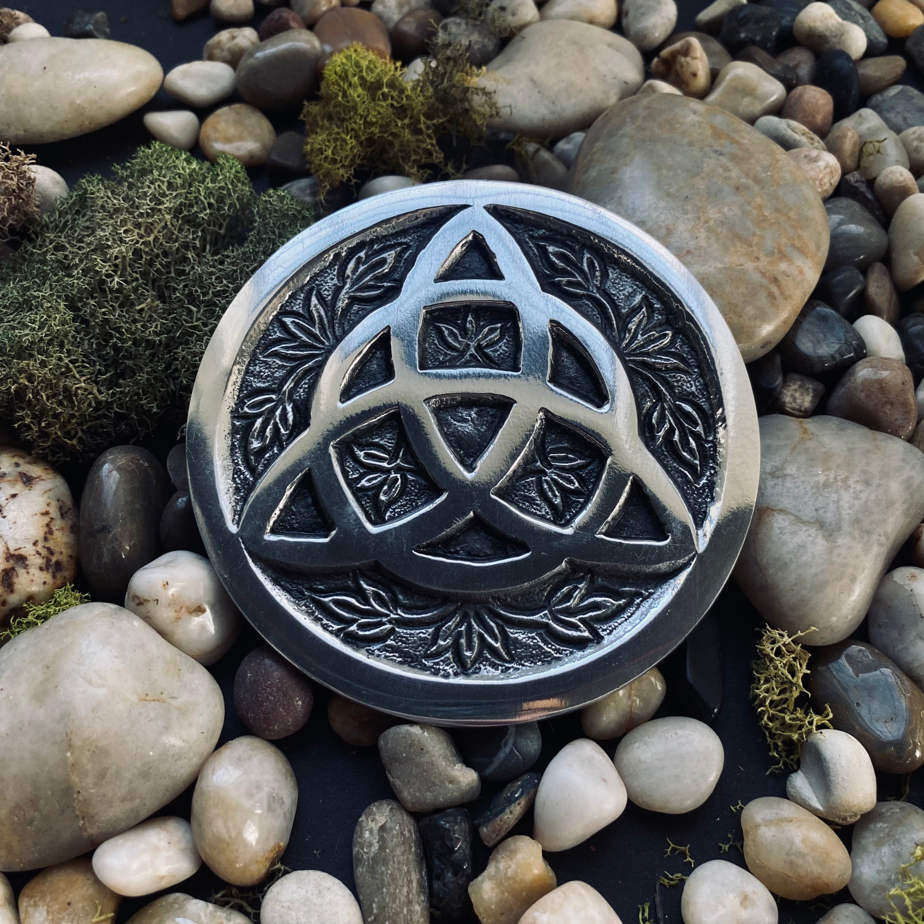 Triquetra Altar Tile, 3 inch 2209 VD Importers