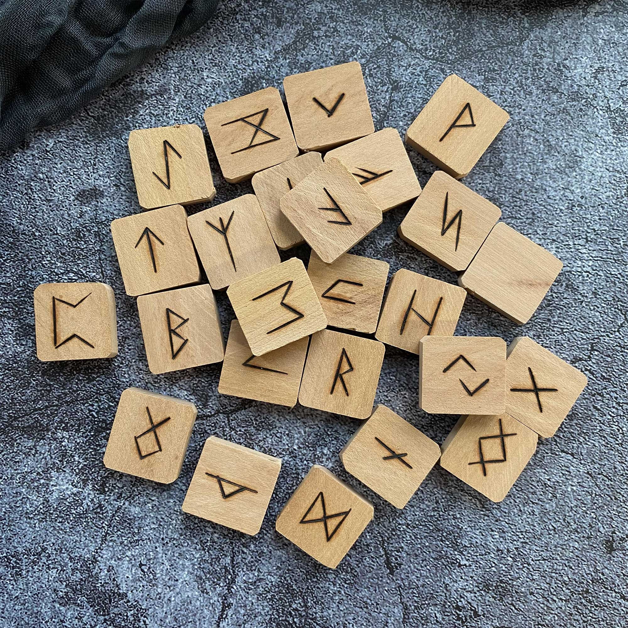 Pear Elder Futhark Runes - 13 Moons