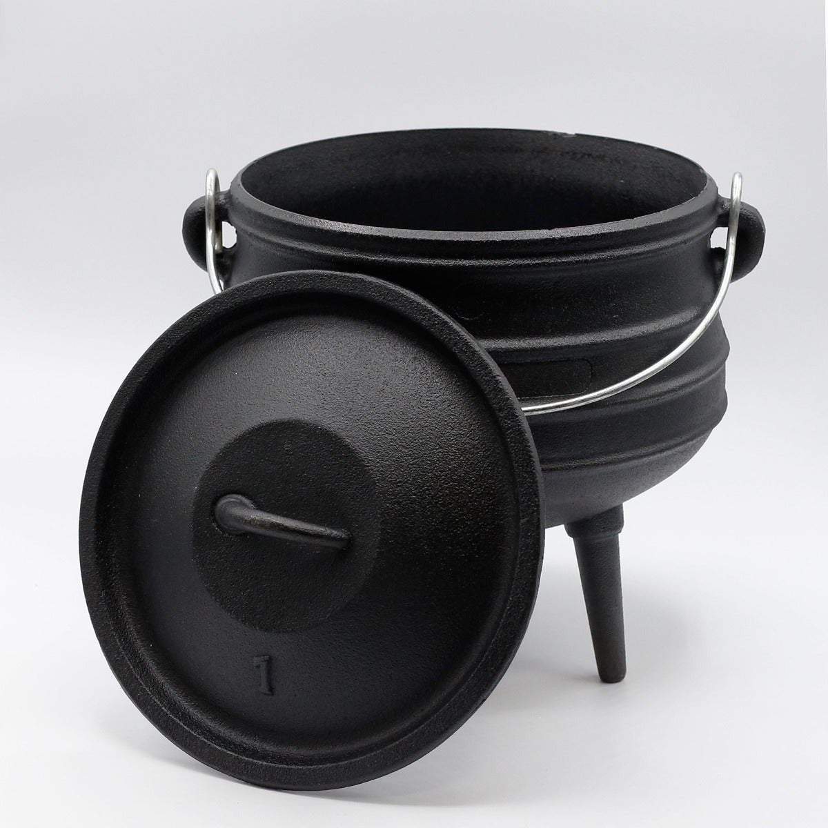 Cast Iron Potjie Cauldron - 3/4 Gallon Size 1