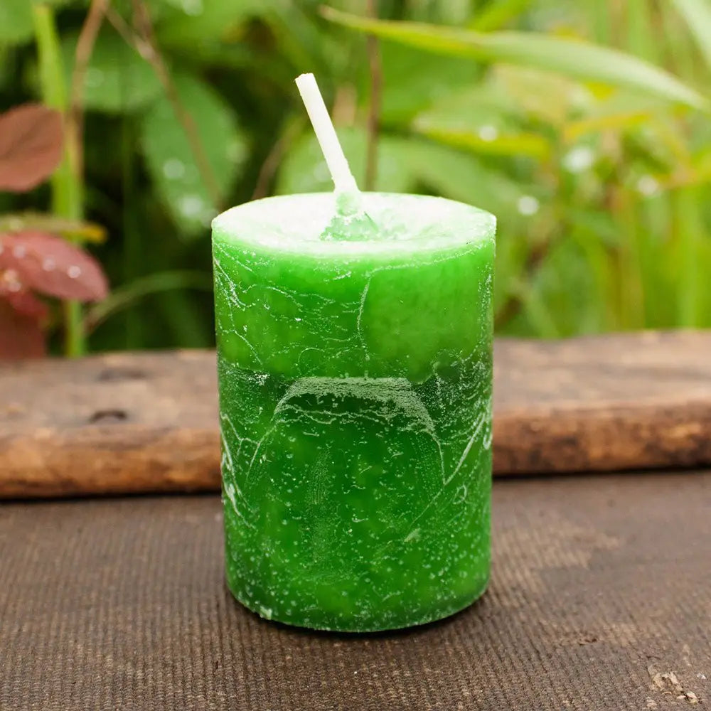 Oakmoss Candle ~ in honor of all Green Witches ~ All Natural Candle ~ –