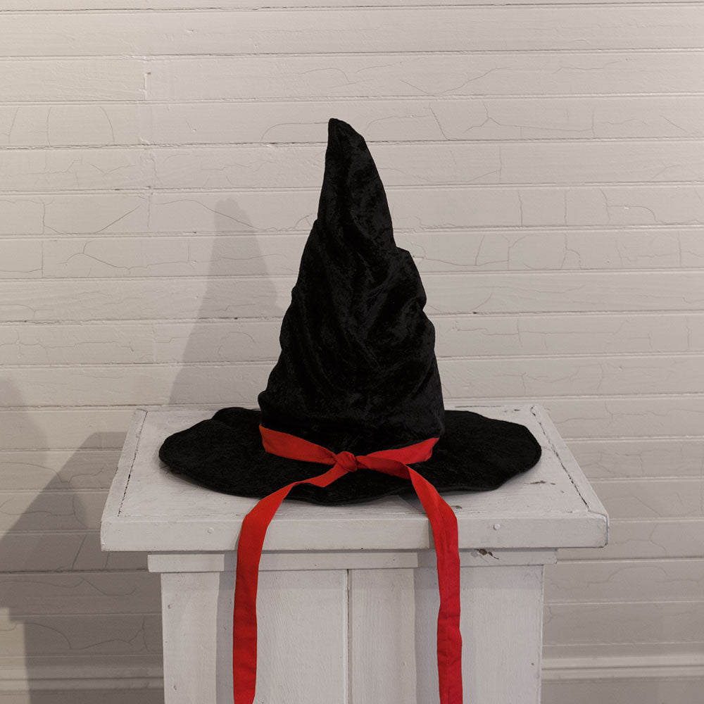 Witches Flying Hat, Black - 13 Moons